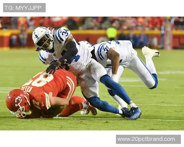 迈克布朗点评迪亚瓦拉和杰米森表现出色 但球队起伏太大影响整体发挥 迈克布朗点评迪亚瓦拉和杰米森表现出色 但球队起伏太大影响整体发挥